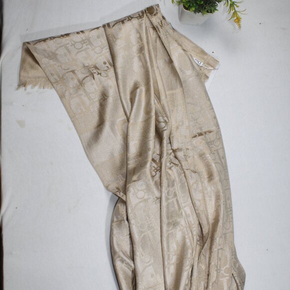 Dior Stole Shawl Wrap 65% Cashmere 35% Silk Light Golden Used - Picture 7 of 11